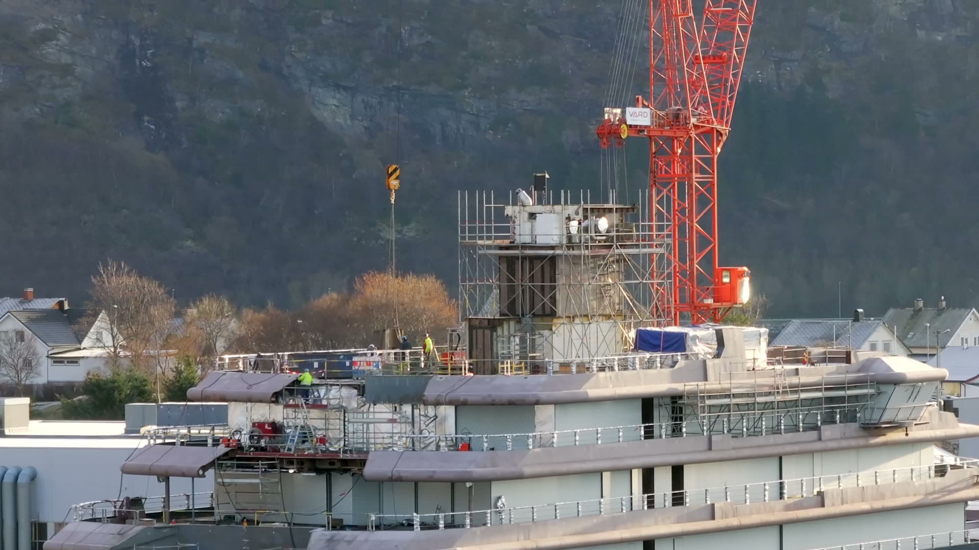 Vard Søviknes, Søvik