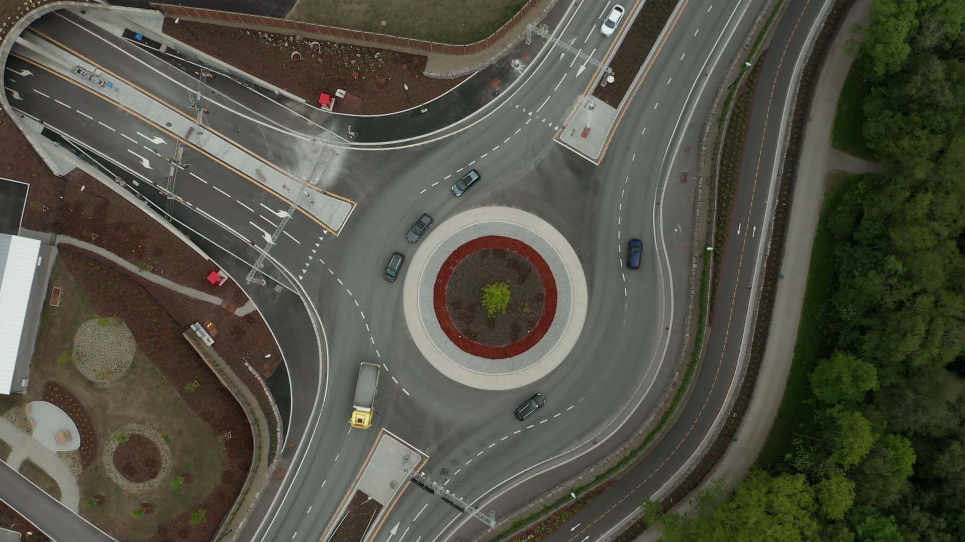 Urban roundabout with traffic flow, Stavanger