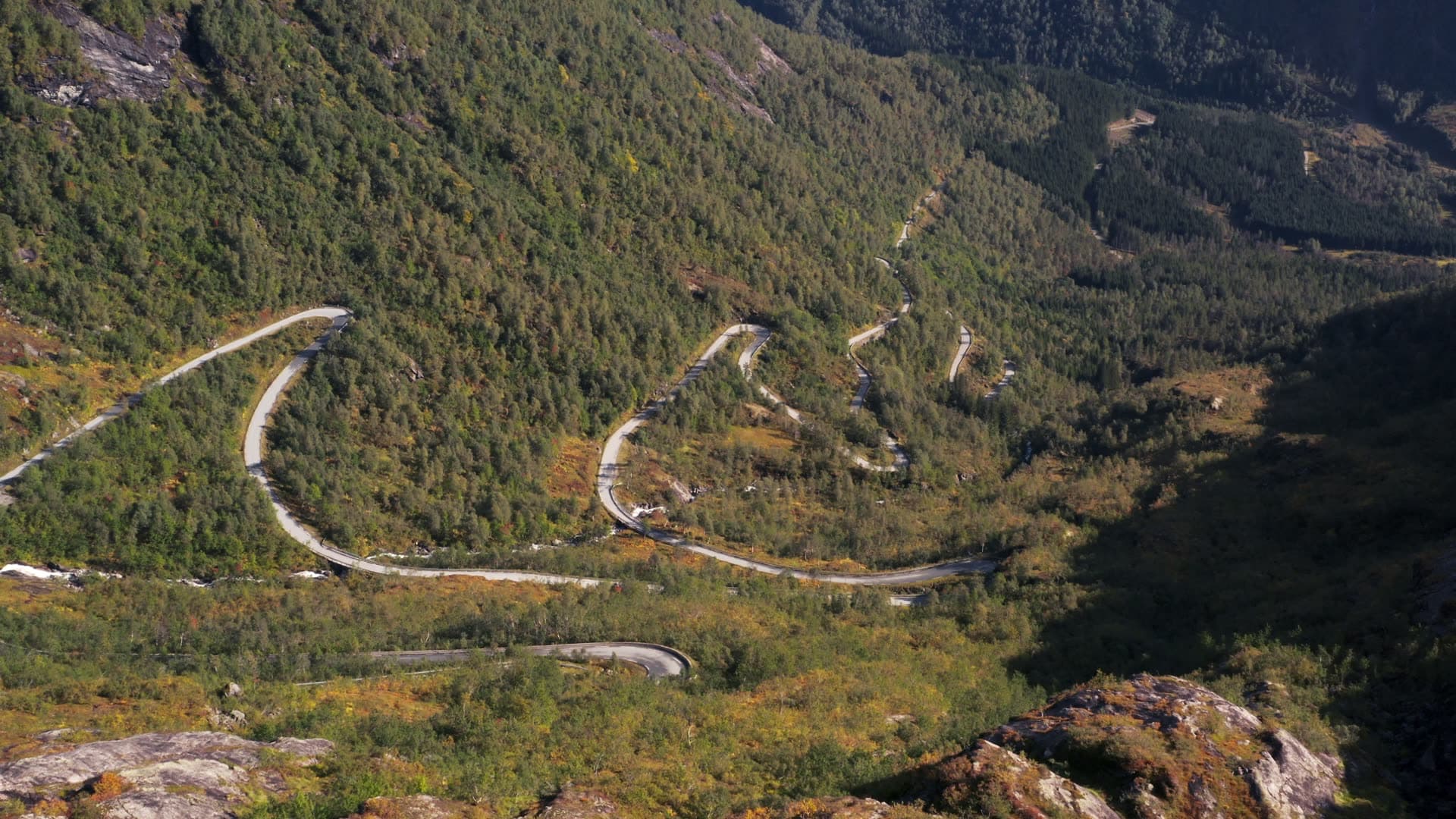 Mountain pass with hairpin switchbacks, Gaularfjellet