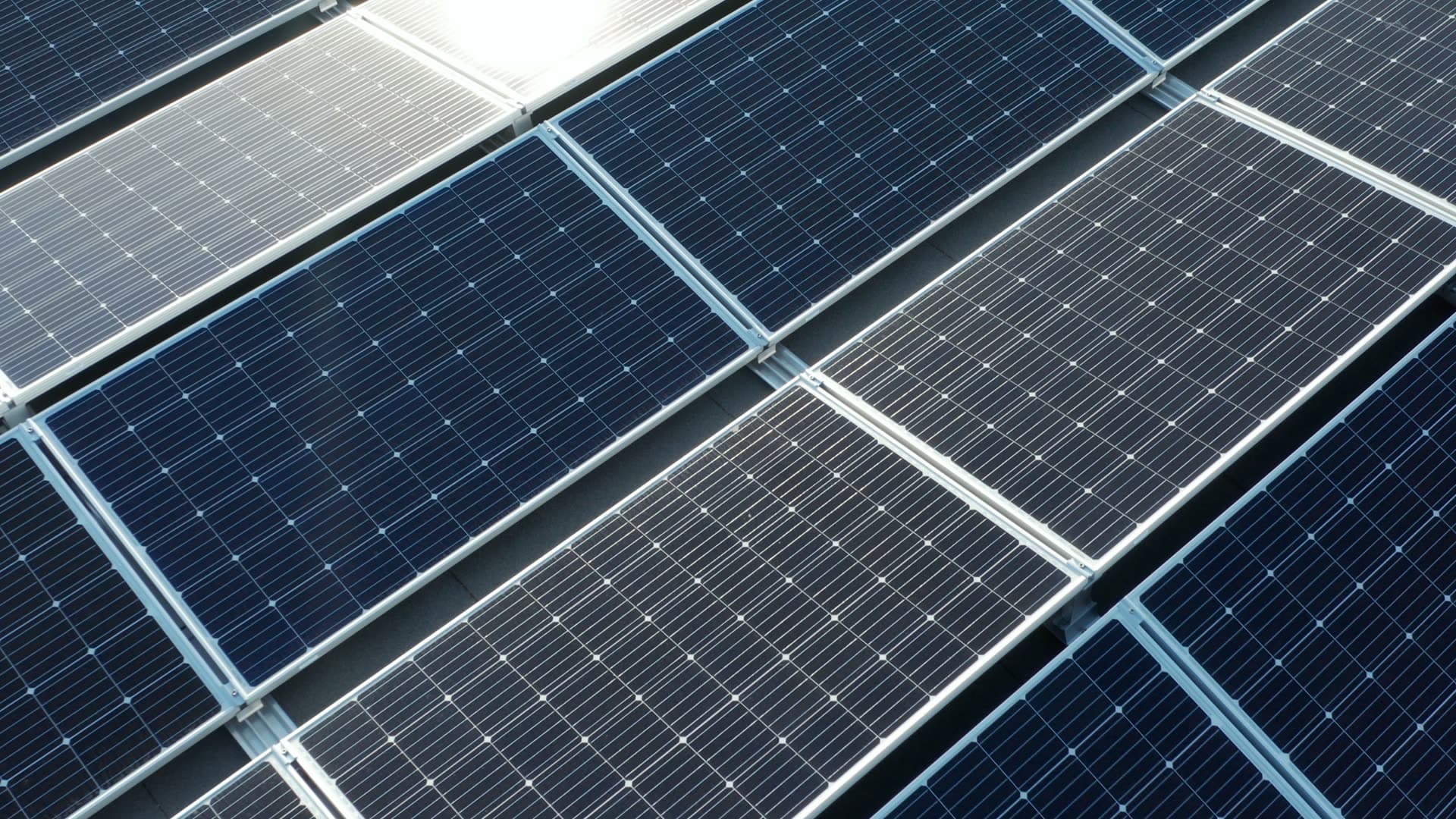 Large-scale solar panel array, Moseid