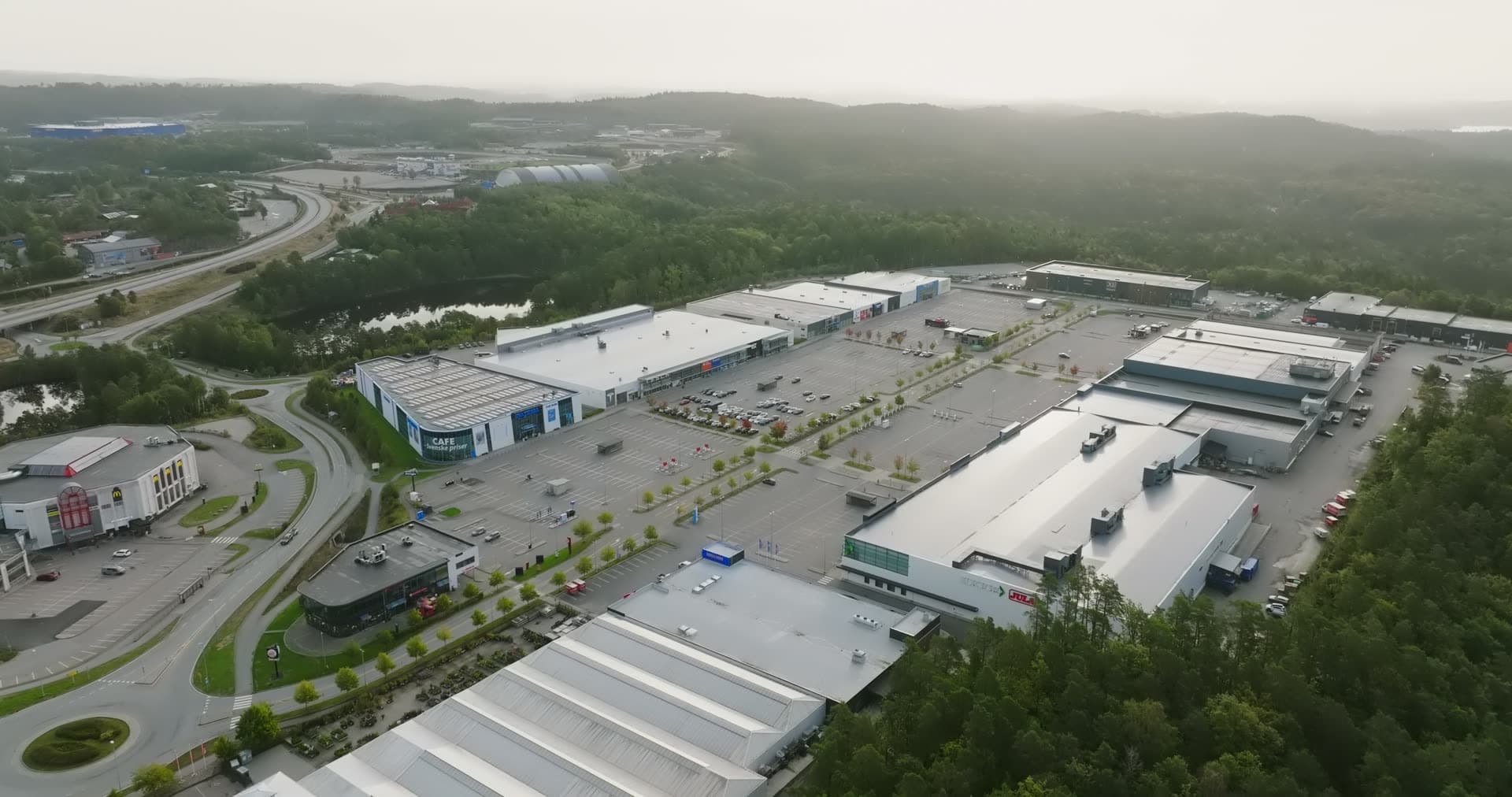 Multiple warehouses with organized parking and landscaping, Sørlandsparken, Kristiansand, Norway